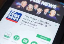 Smartphone screen showing a news app page with install button