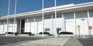 Kennedy Center votes to restore Trump's name and close for 2 years, challenging a judge's order