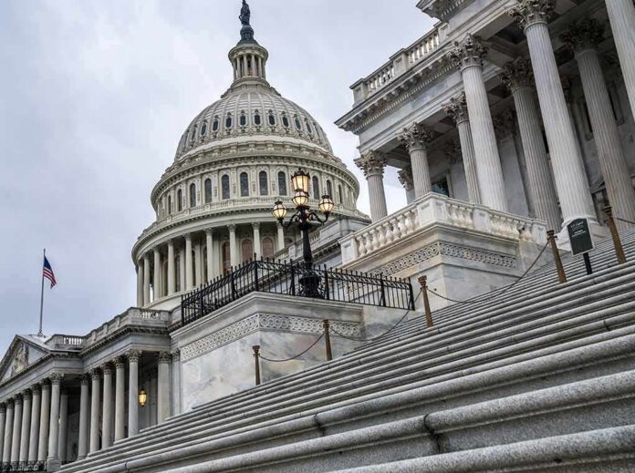 US Capitol building dome and steps